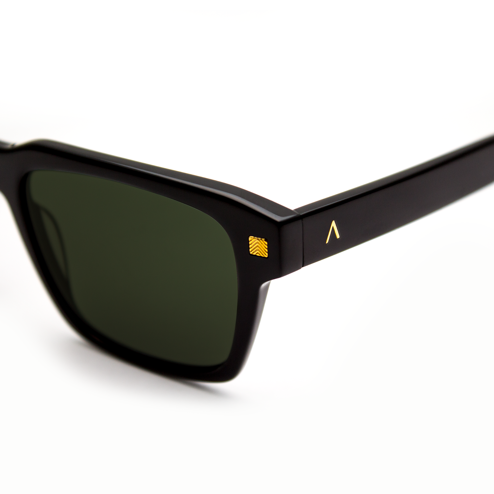 Adam Young Sonnenbrille AD 050 Col.01