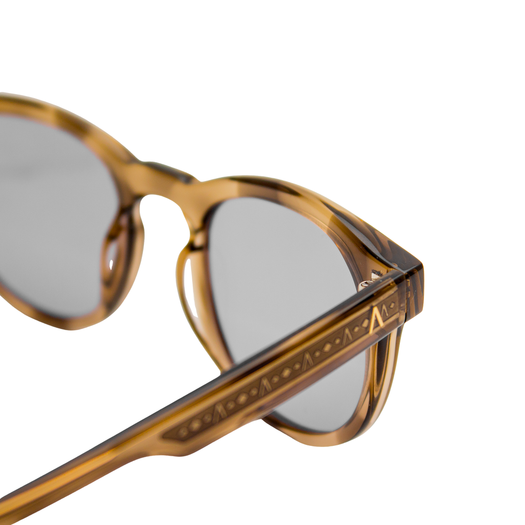 Adam Young Iz Collection Sonnenbrille AD 040